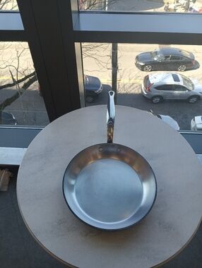 Stainless Steel and Aluminum Fry Pan - Silver